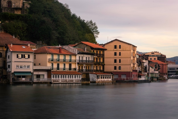 Città di pescatori di Pasaia nei Paesi Baschi.