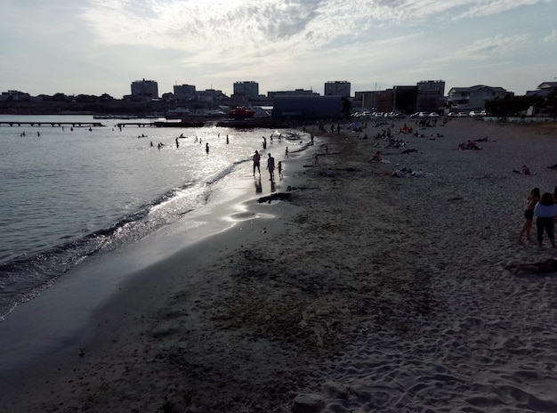 Città spiaggia sabbiosa Kazakistan città di Aktau regione di Mangistau 09 maggio 2019 anno