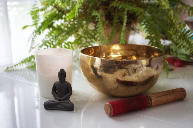 Close-up del Buddha Zen sul tavolo