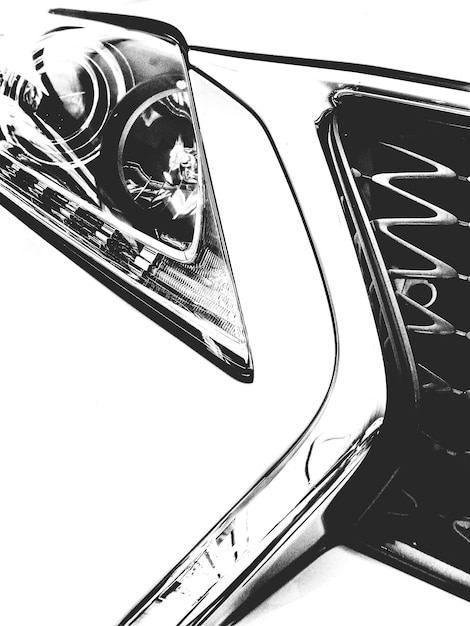 Close-up del proiettore e della griglia di un'auto di lusso
