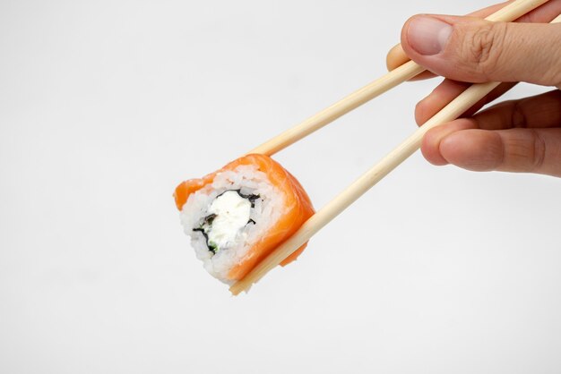 Close-up di delizioso sushi roll