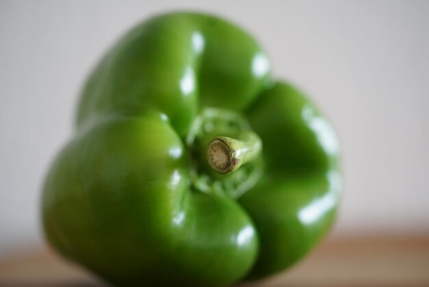 Close-up di frutta verde su tavola