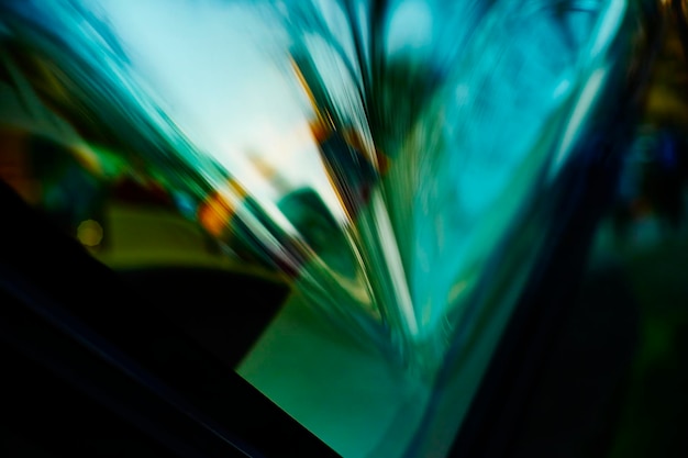 Close-up di un movimento sfocato di uno sfocato sfocato sullo sfondo sfocato