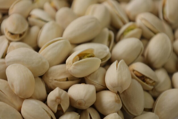 Close-up di uno sfondo alimentare di pistacchi