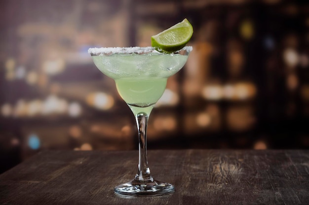 Cocktail di margarita con lime