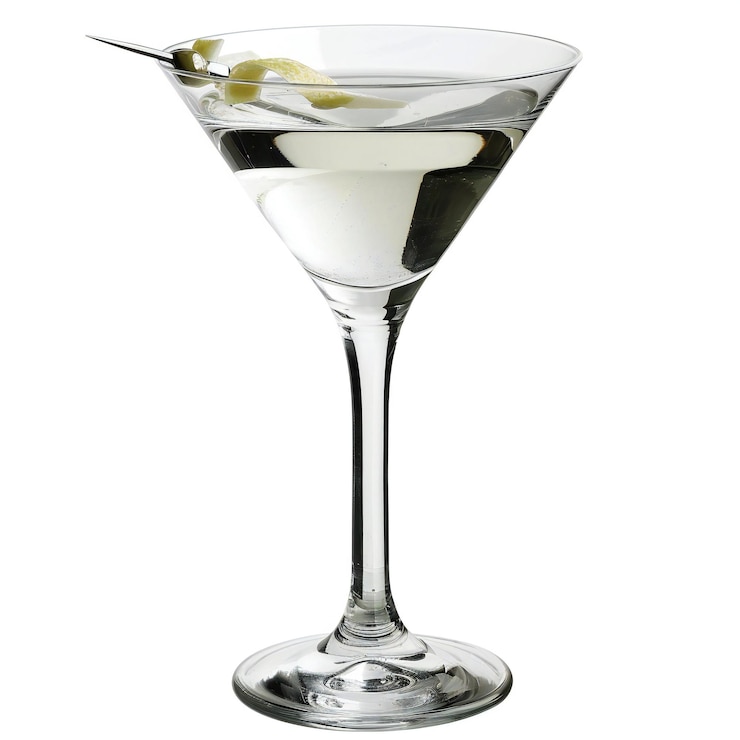 Foto cocktail martini con oliva e limone isolato su sfondo bianco