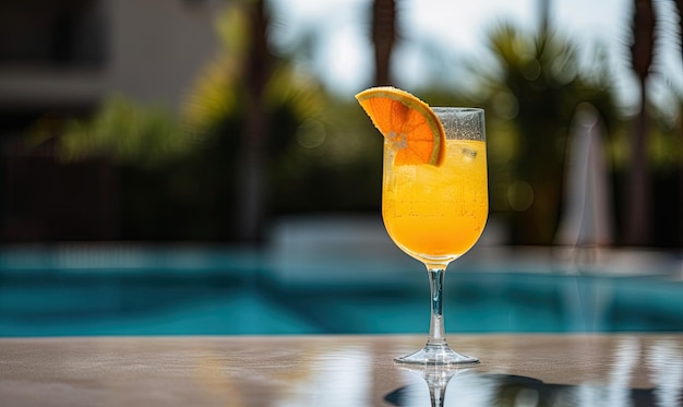Cocktail spumante tropicale vicino alla piscina cocktail di frutta con limonata d'arancia vicino alla piscina IA generativa