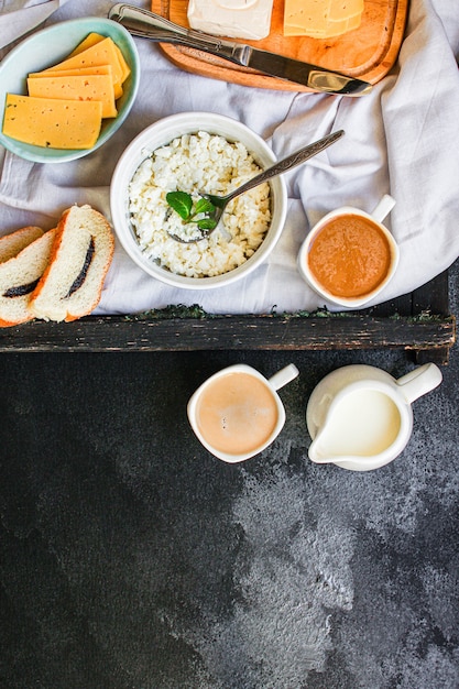 colazione salutare, ricotta, caffè e altro