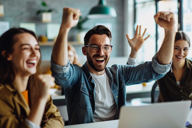 Collegamento professionale Collaborazione sul posto di lavoro