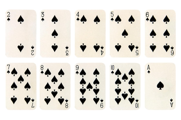 Collezione di carte isolata su uno sfondo bianco