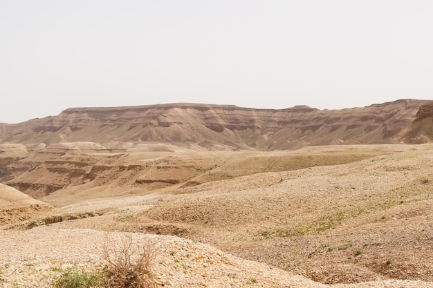 Colline e rocce nel deserto della Giudea in Israele