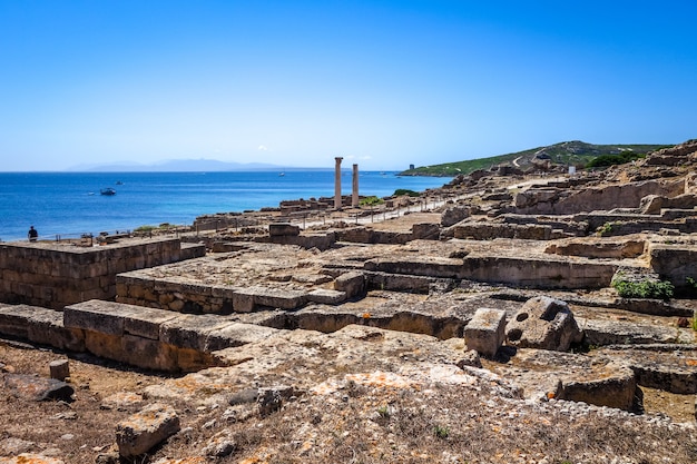 Colonne nel sito archeologico di Tharros, Sardegna