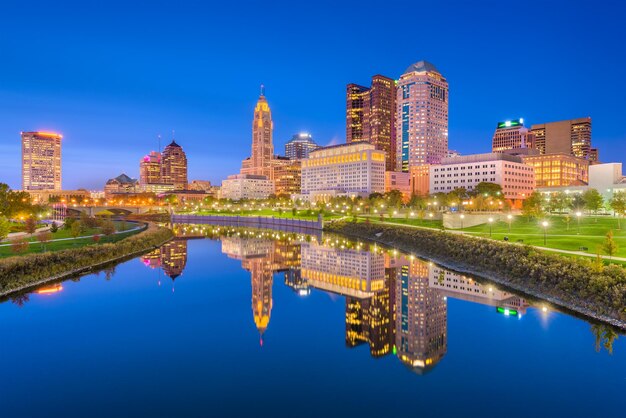 Columbus Ohio USA skyline sul fiume