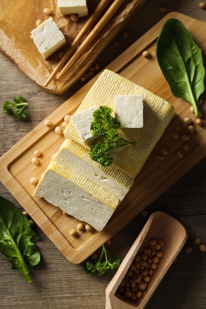 Componente tradizionale della cucina asiatica Cagliata di fagioli di tofu