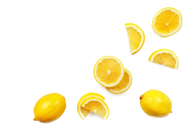 Composizione con limoni isolati