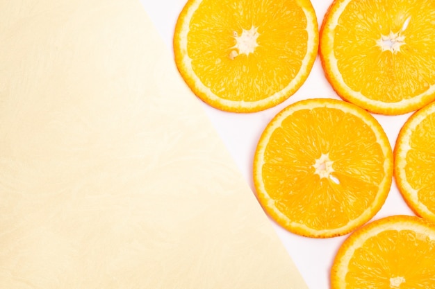 Composizione del modello di frutta arancione