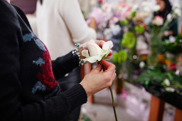 Composizione di fiori.