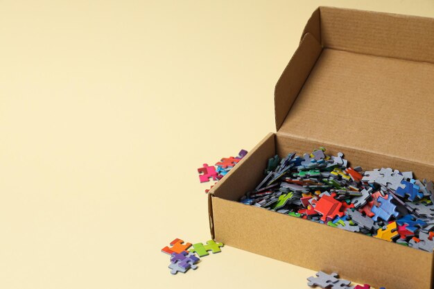 Composizione di puzzle per concetti e idee diversi