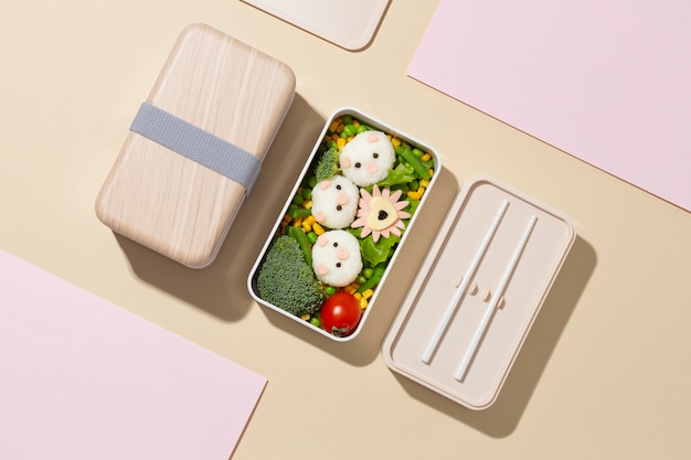 Composizione di sano bento box giapponese