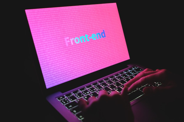Concept front-end elemento costitutivo dello sviluppo di applicazioni.