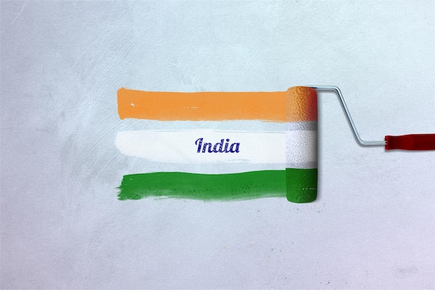 Concetto creativo della bandiera tricolore indiana creato utilizzando pennello e lattine di vernice colorate Giorno della Repubblica dell'India Giorno dell'Indipendenza dell'India India con colori