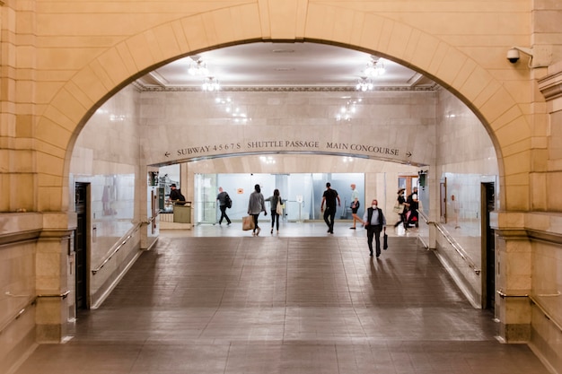 Concetto di censimento fotografato in un edificio cittadino