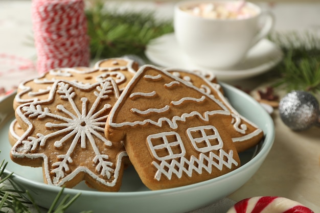 Concetto di cibo per le vacanze con biscotti di Natale