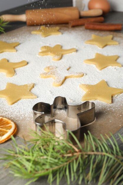 Concetto di cucinare gustosi biscotti fatti in casa