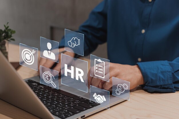 Concetto di gestione delle risorse umane Headhunters reclutano dipendenti in base ai curricula dei candidati