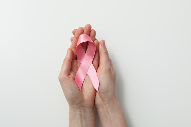 Concetto di giornata mondiale contro il cancro del cancro femminile