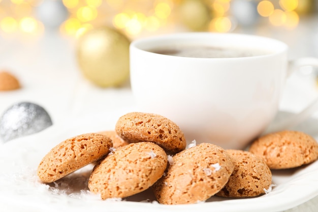 Concetto di gustosi biscotti di Natale olandesi Peppernoten