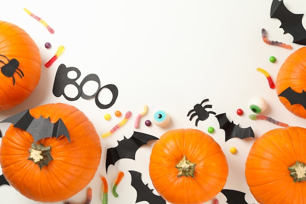 Concetto di halloween con zucche