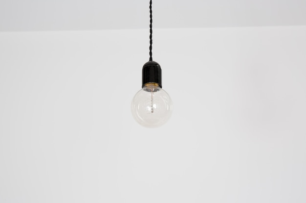 Concetto di idea con lampadine