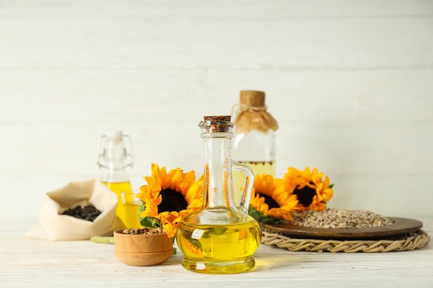 Concetto di ingredienti per cucinare Olio di girasole