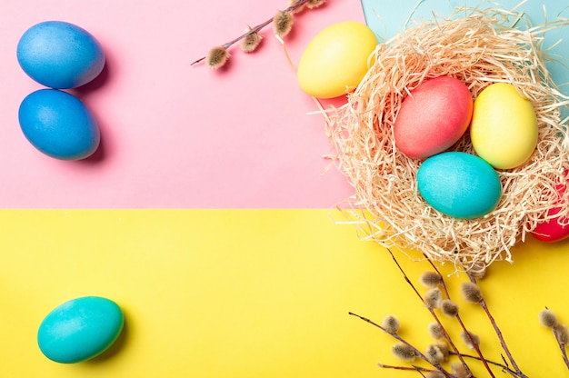 Concetto di Pasqua, copia spazio, vista dall'alto, minimo