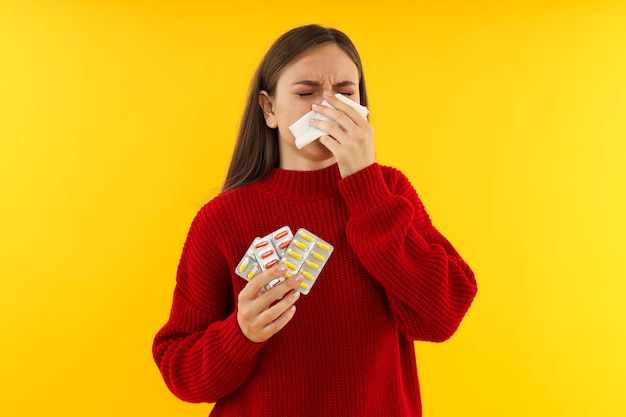 Concetto di persone con bella giovane donna