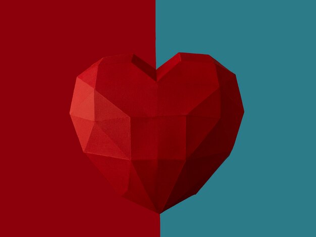 Concetto di San Valentino. grande cuore poligonale rosso cuore insolito