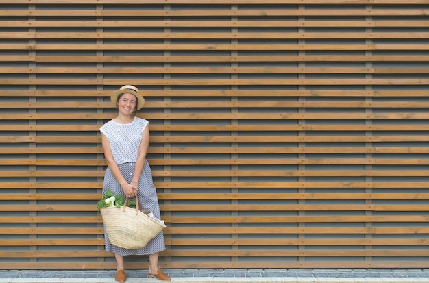 Concetto di shopping a zero rifiuti con spazio di copia