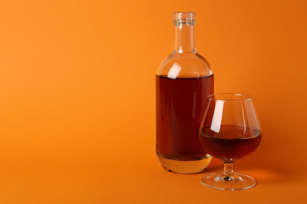 Concetto di superalcolici con cognac