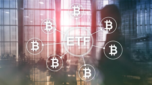 Concetto di trading e investimento di criptovaluta ETF Bitcoin su sfondo a doppia esposizione