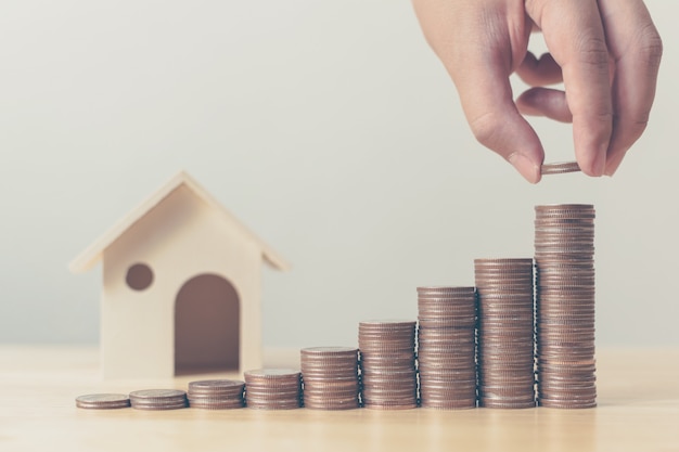 Concetto finanziario di investimento immobiliare e mutuo casa