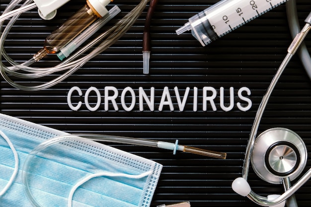 Concetto medico di natura morta di coronavirus