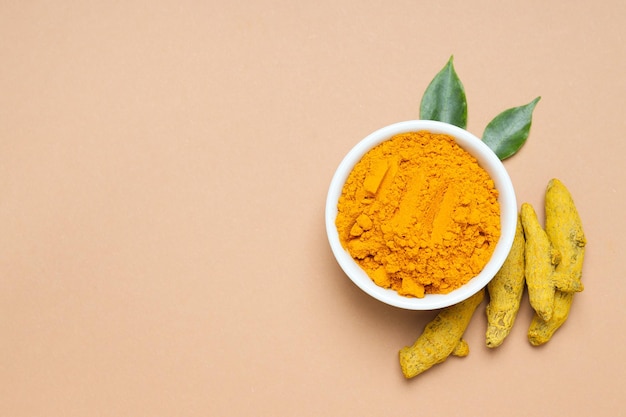 Condimento profumato alla curcuma, uno degli ingredienti principali del curry indiano