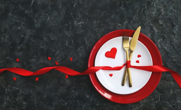 Congratulazioni per la cena romantica di San Valentino.