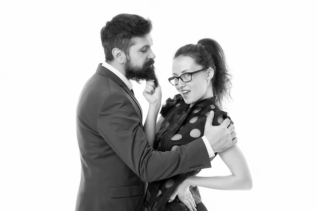 Conoscendo i suoi sporchi segreti Lei sa come raggiungere il successo Colleghi uomo con la barba e bella donna che flirtano Romanticismo e flirt in ufficio Gioca con il suo cuore Arte del flirt Segretaria sexy flirt