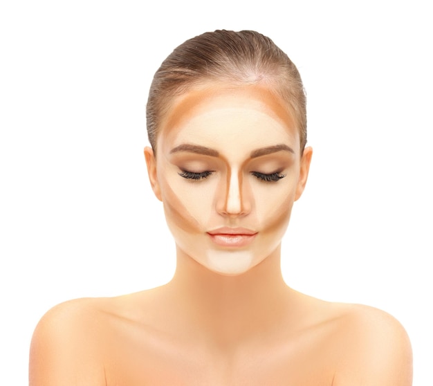 Contouring Make up donna viso Contorna e illumina il trucco