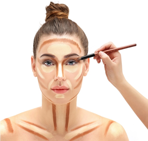 Contouring Make up donna viso Contorna e illumina il trucco