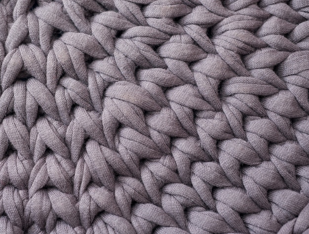 Coperta in maglia di cotone grigio, calda e confortevole