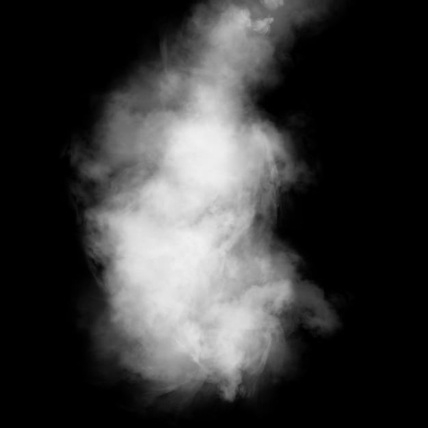 Copertura di fumo sullo sfondo nero liscio