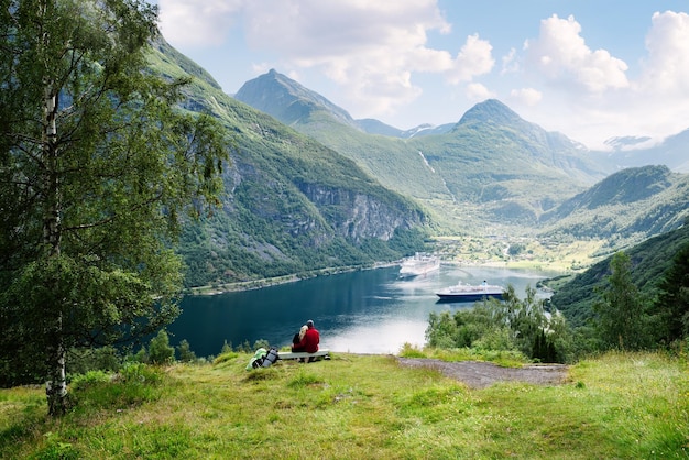 Coppia in amore sogna una crociera in Norvegia